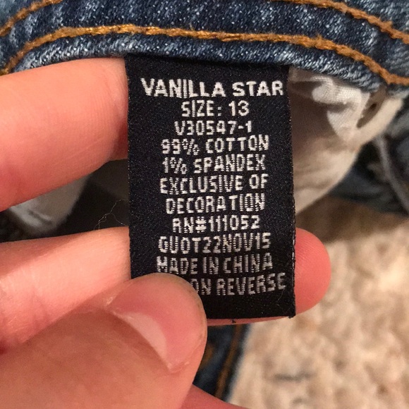 Distressed Jean Shorts - Picture 3 of 4